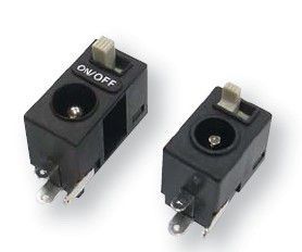 小型充電器有翹板開(kāi)關(guān)的直流電源插座